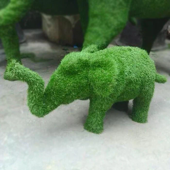 Garden Art Fake Green Sculpture Boxwood Topiary Elephant